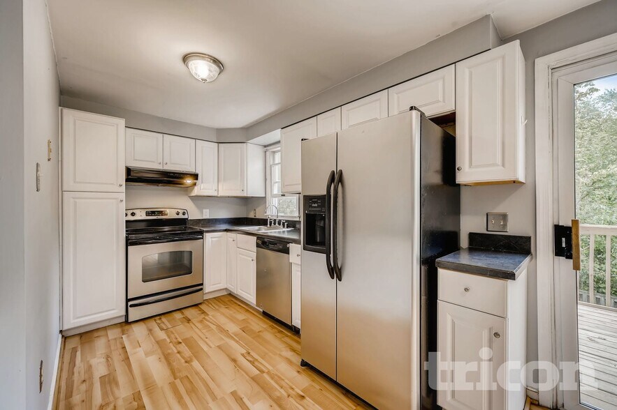 Building Photo - 13 Craftsman Ct