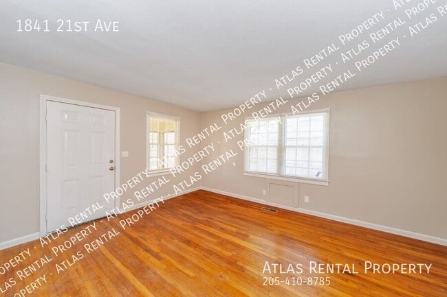 Building Photo - 1841 21st Ave