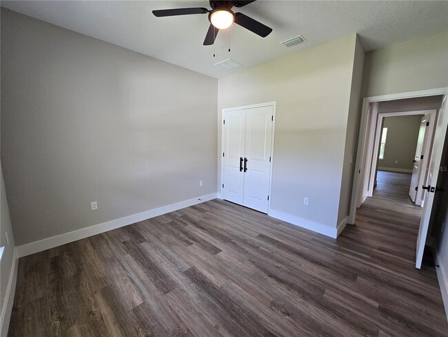 Building Photo - 7437 Mead Dr