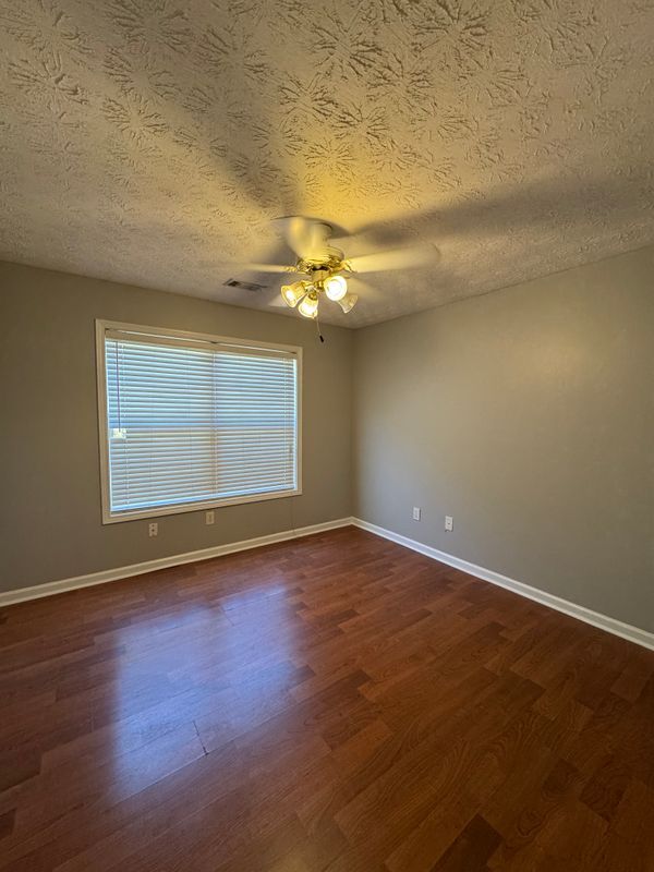 Building Photo - 2262 Grassy Springs Ct