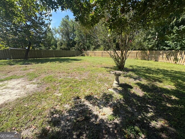 Building Photo - 603 Victorias Cir