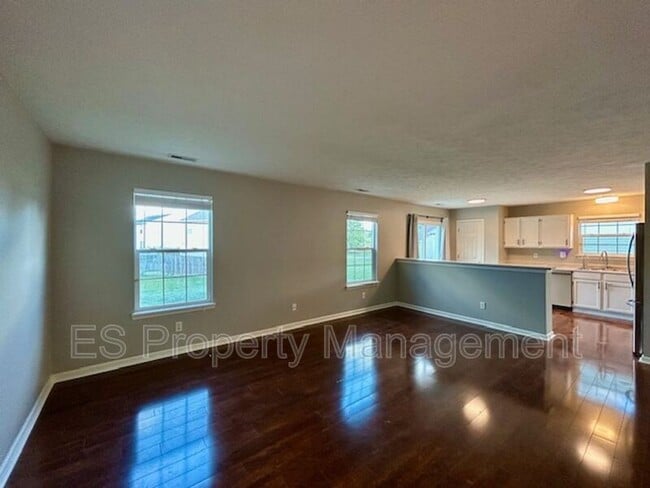 Building Photo - 6021 Morning Dove Dr