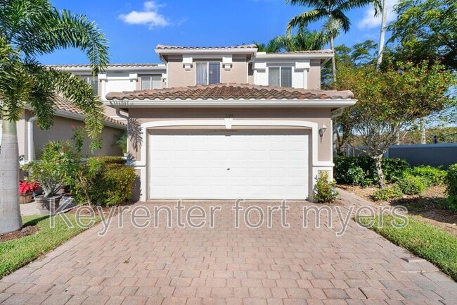 Primary Photo - 3179 Antica St