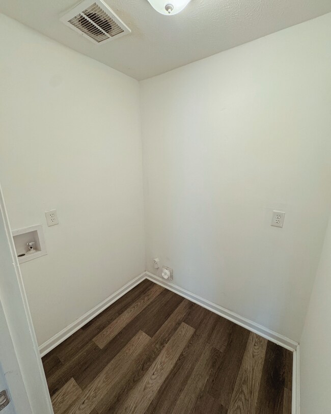 Building Photo - Welcome Home to Timeless Charm and Modern ...