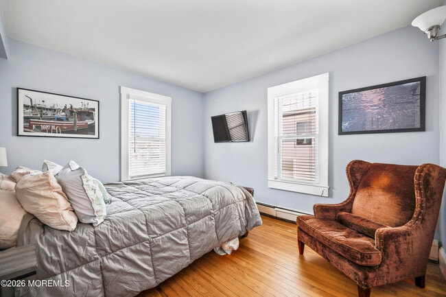 Building Photo - 214 Brinley Ave