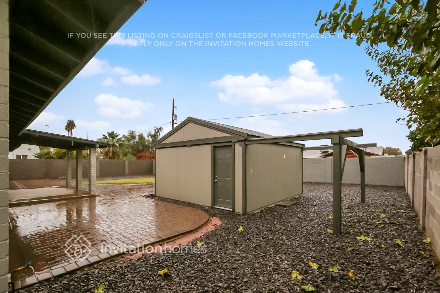 Building Photo - 486 W Gail Dr