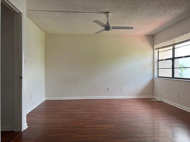 Building Photo - 2609 N 40th Ave