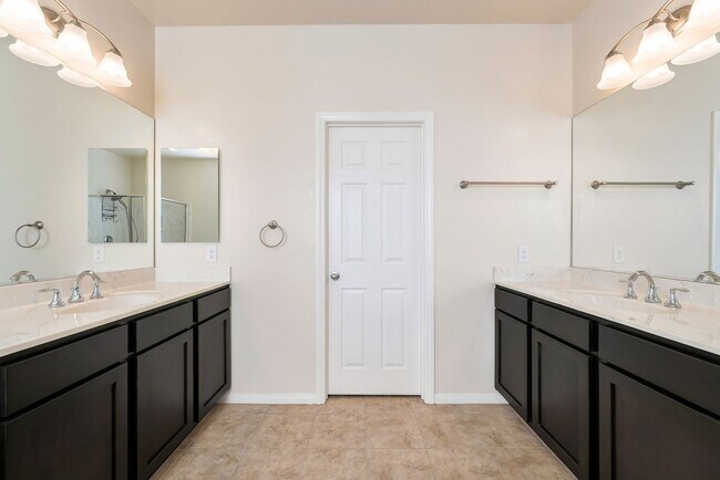 Building Photo - Stylish Two-Story Retreat with Designer Kitchen, Private Backyard & Flexible Living Space!