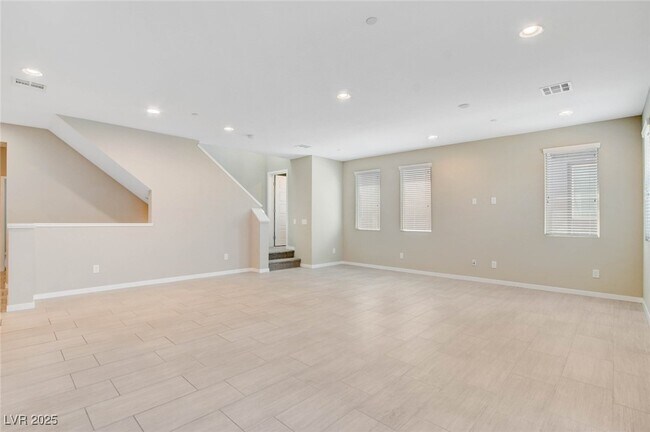 Building Photo - 11302 Kraft Mountain Ave