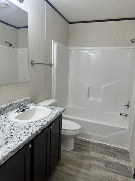 Building Photo - 3200 S Highland Park Dr