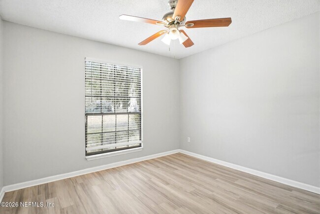 Building Photo - 515 Fox Hollow Ln