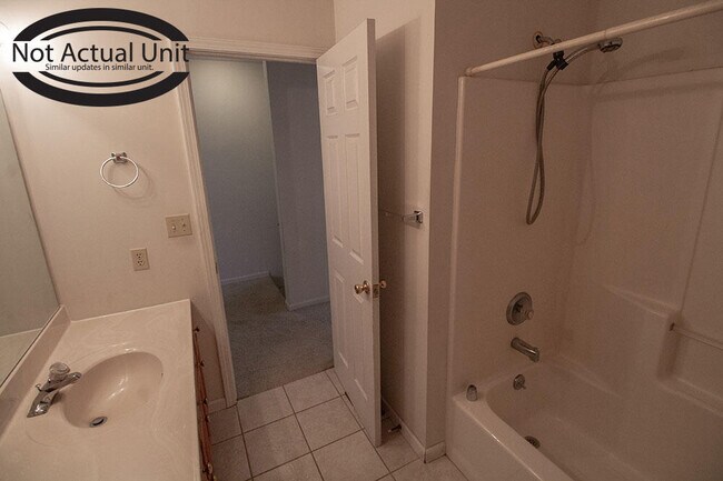 Building Photo - 1413 N Frideriki Dr