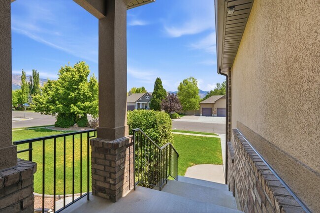 Building Photo - 3087 N 1075 W