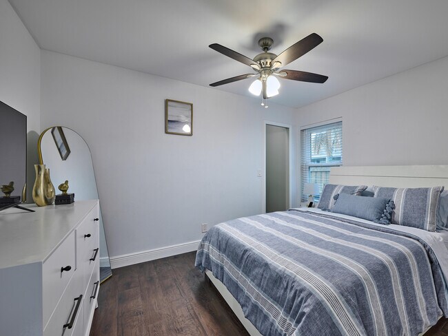 Building Photo - 1267 Summerwood Cir