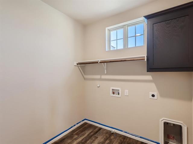 Building Photo - 2185 Barx Dr