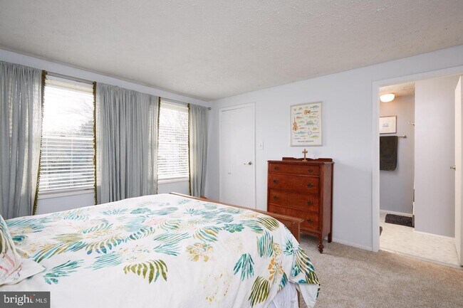 Building Photo - 7705 Fawn Ct