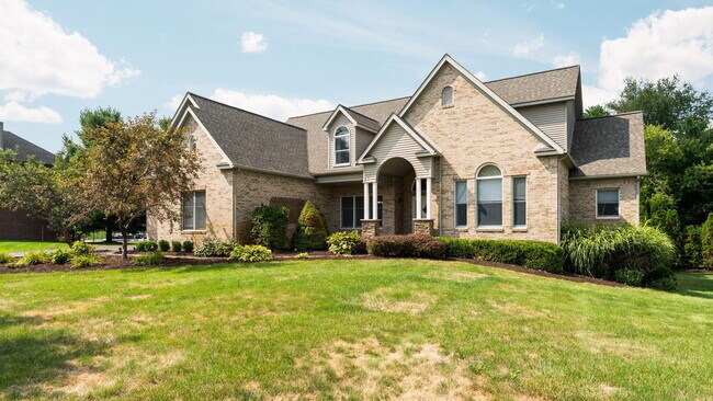 Building Photo - 9069 Emerson Dr