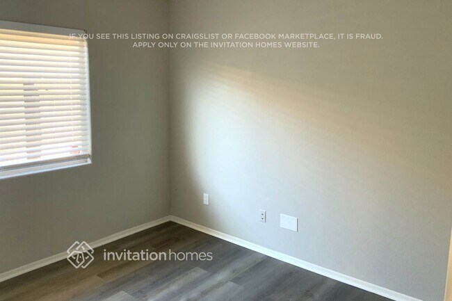 Building Photo - 3606 W Via Del Sol Dr