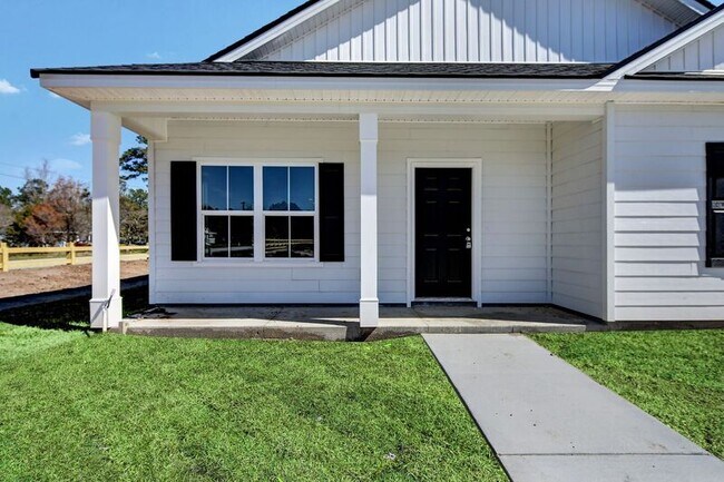 Building Photo - 102 Kennah Ct