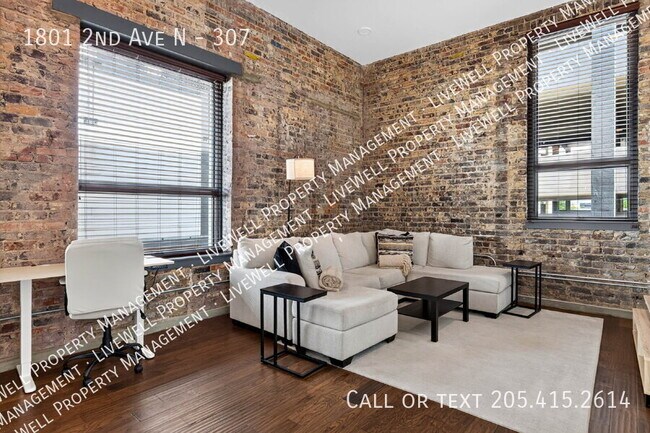 Building Photo - 1801 2nd Ave N