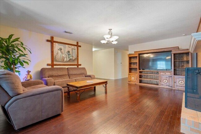 Building Photo - 3704 Austin Cove