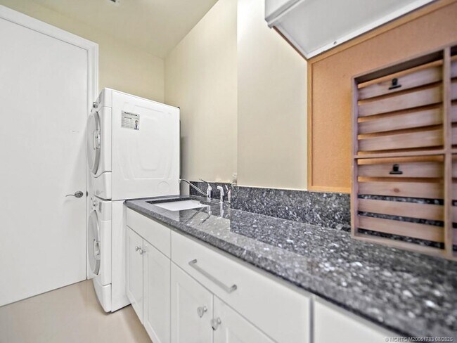 Building Photo - 3712 Anacostia Pl