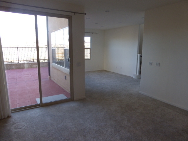 Building Photo - COMING SOON! Villa Metro Home for Rent!