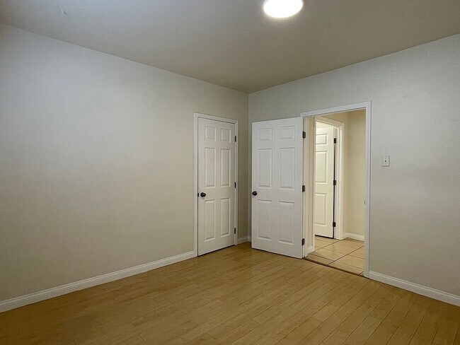 Building Photo - 8449 Grand Ave