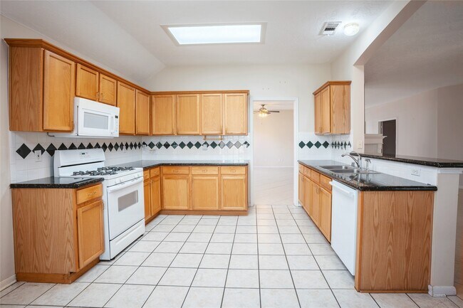 Building Photo - 20518 Terra Springs Dr