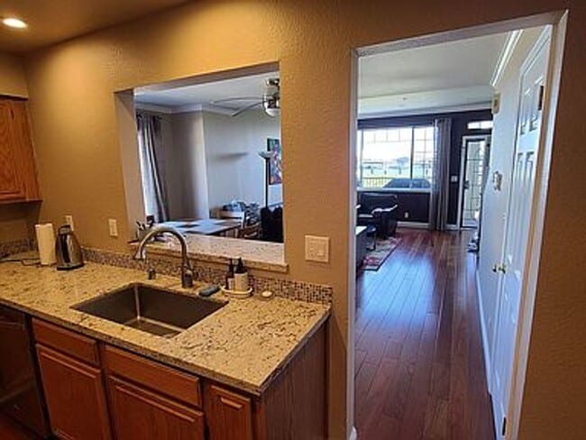 Building Photo - Fabulous Waterfront Condo with Private Boa...