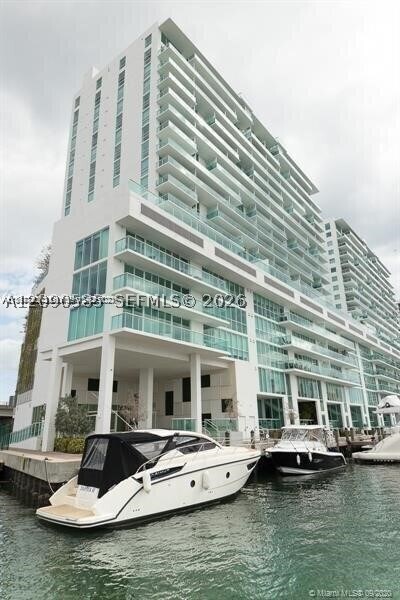 Building Photo - 400 Sunny Isles Blvd