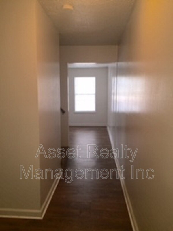Building Photo - 9116 Cedarpark Ln NW