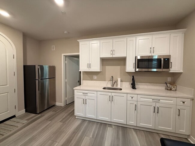 Building Photo - Newly Remodeled Attached ADU in the Aviara...