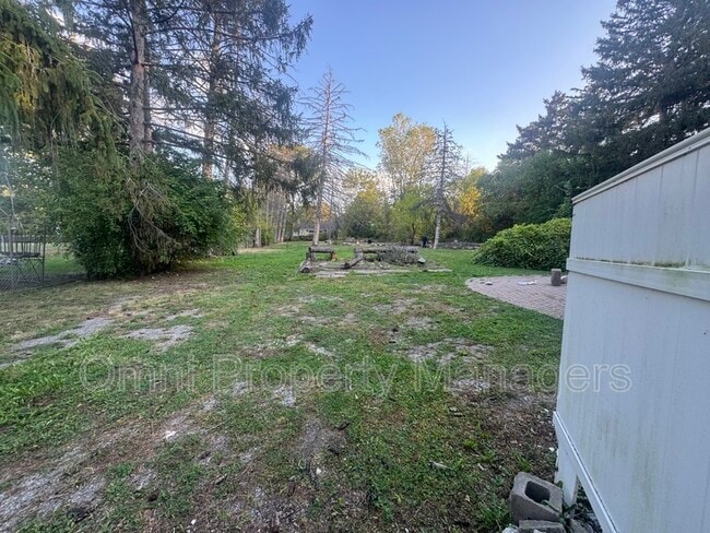 Building Photo - 8421 E 10 Mile Rd