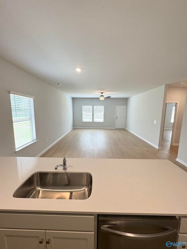 Building Photo - 22733 Dashwood Ln