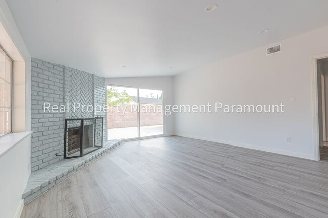 Building Photo - 17314 Bircher St