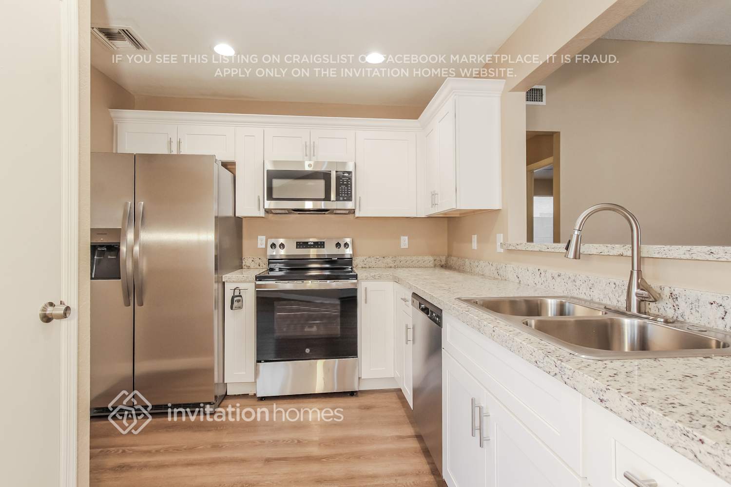 Building Photo - 3108 E Siesta Ln