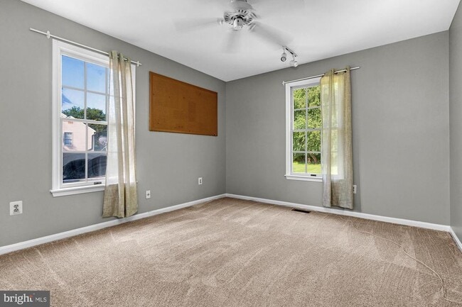 Building Photo - 3034 Pebble Beach Dr