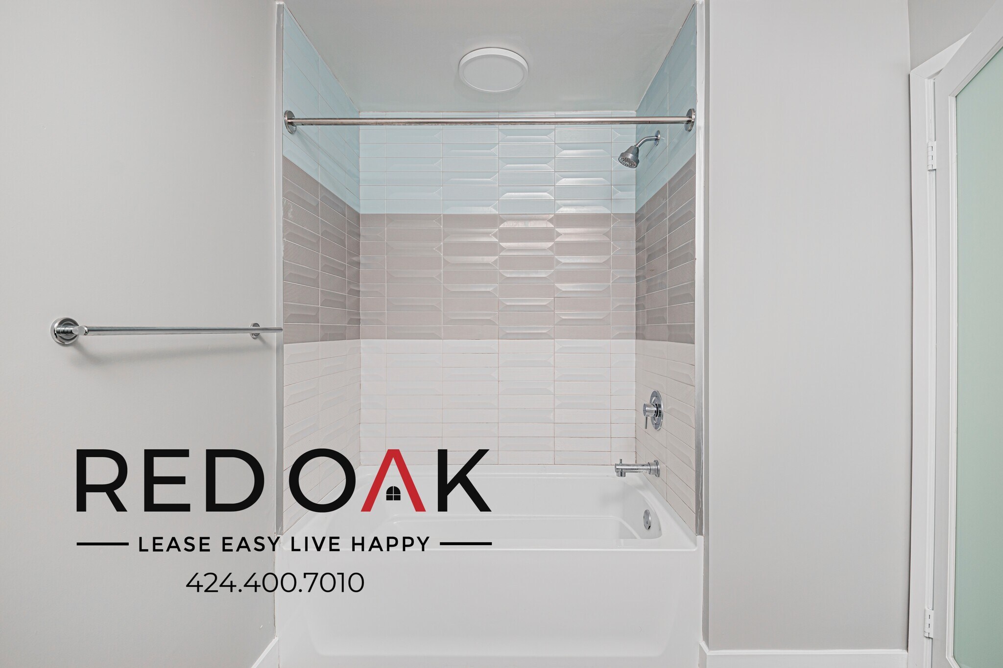 Building Photo - 700 N Spaulding Ave