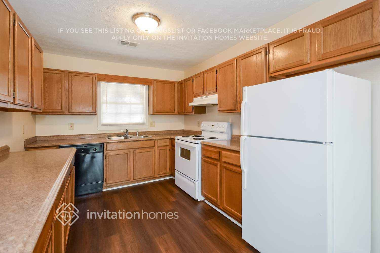 Building Photo - 403 Cindy Dr SE