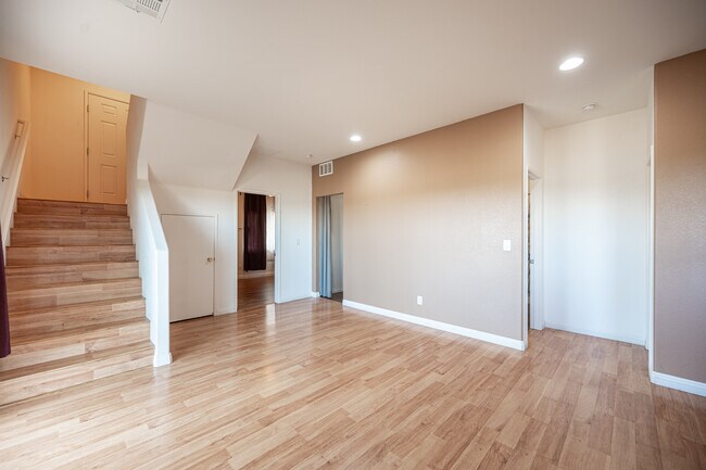 Building Photo - 8904 Harmony Hall Ave