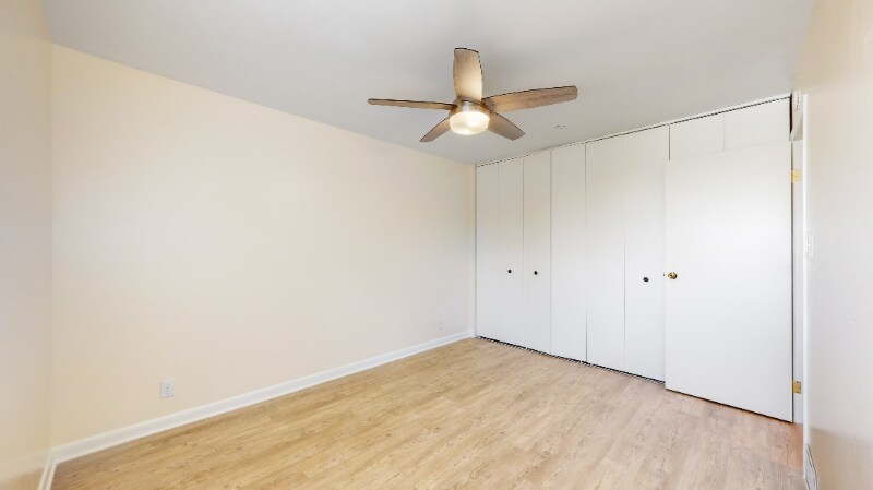 Building Photo - 407 Corona Ave
