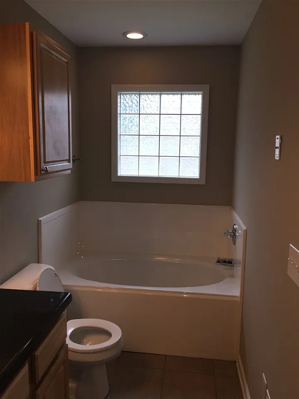 Building Photo - 611 Shadowridge Dr