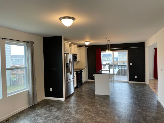 Building Photo - 3691 Wescott Ct