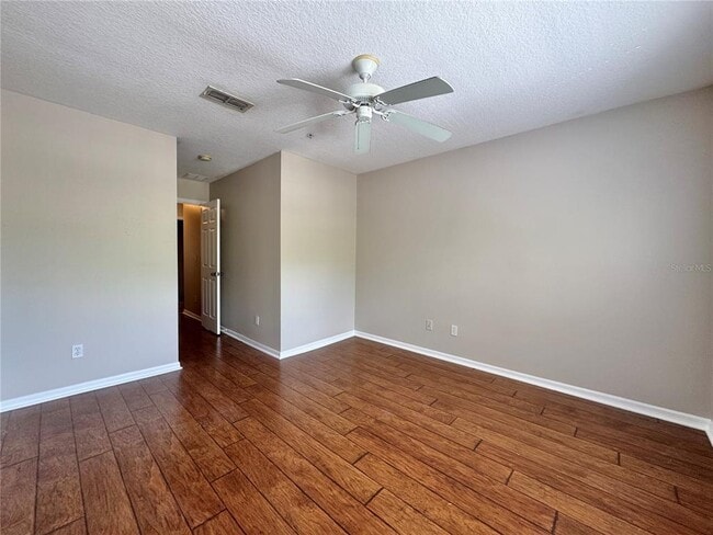 Building Photo - 1916 Beacon Bay Ct