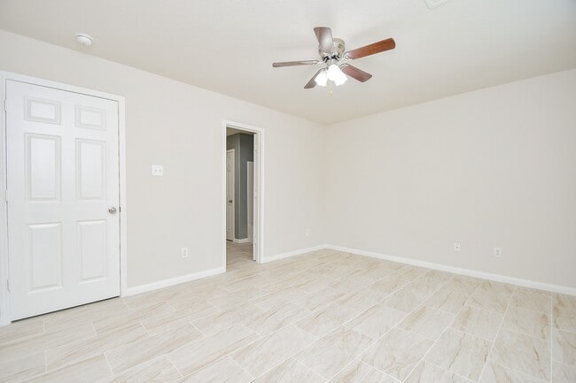 Building Photo - 17119 Hawks Landing Dr