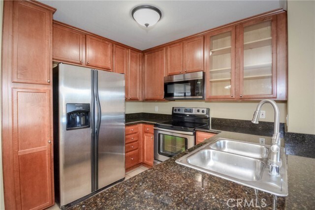 Building Photo - 1020 Vista Del Cerro Dr
