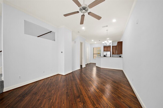 Building Photo - 202 McGowen St