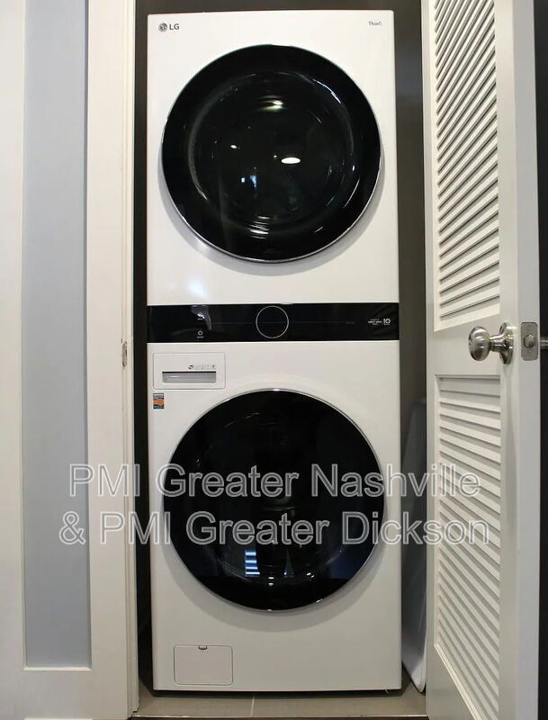 Building Photo - 1633 54th Ave N