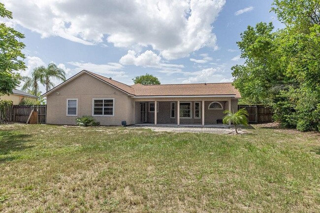 Building Photo - 1465 Eden Dr